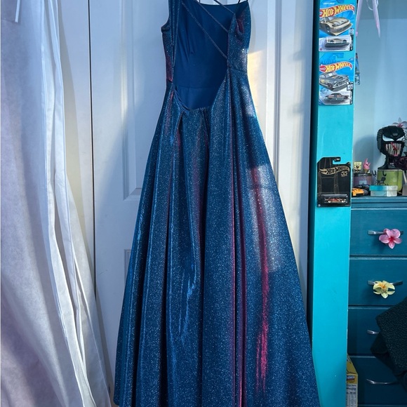 B Darlin Teal Dress with Pink Highlights - Picture 2 of 5